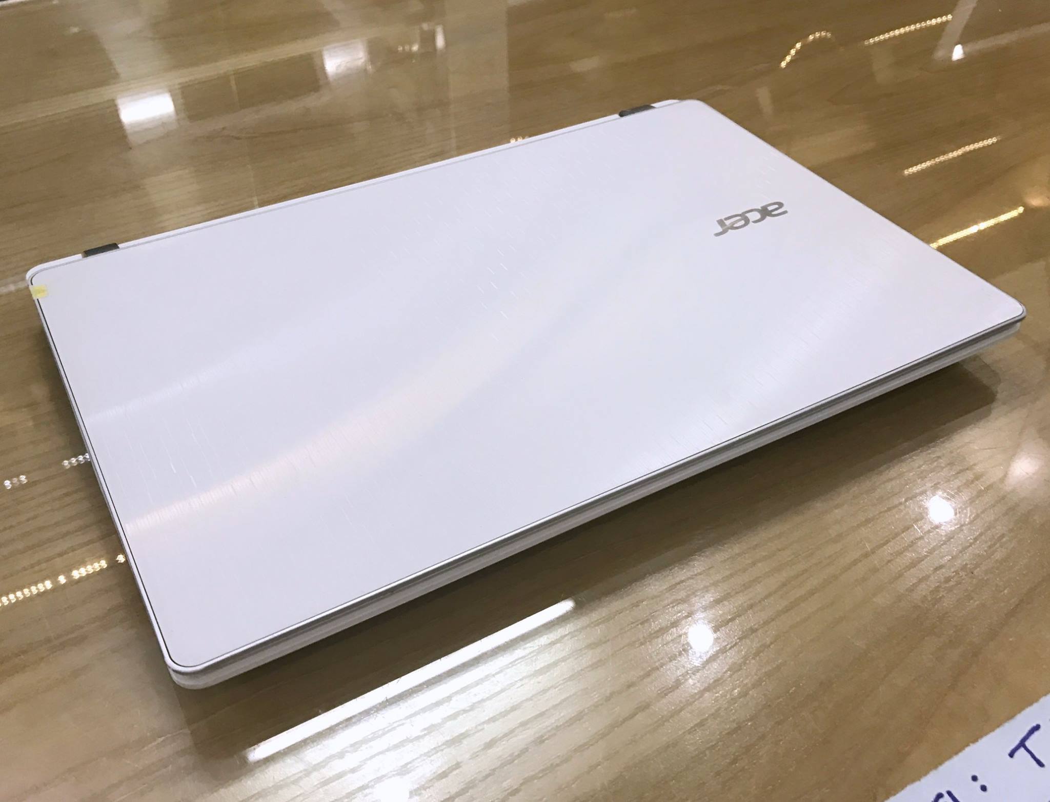 Laptop Acer Aspire V3-371 Core i3-9.jpg